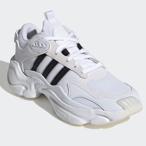 ADIDAS WHITE MAGMUR WOMENS 8 NWT - Picture 5 of 6